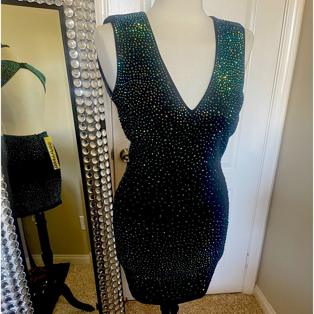 Stunning sexy Black Dress